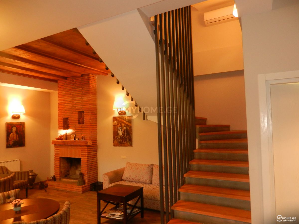 5 Room Hotel For Sale view 8