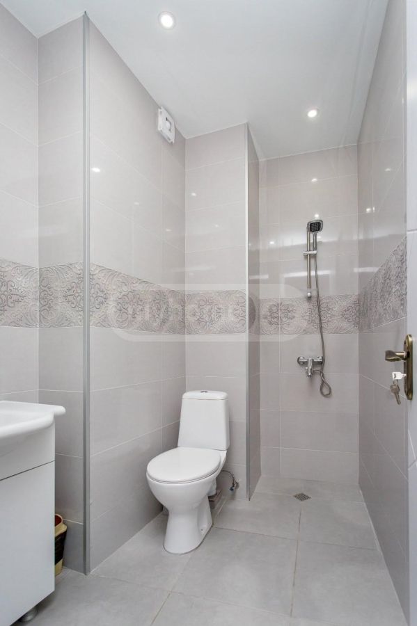 Daily Rent 1 Room Apartment Veraze view 3
