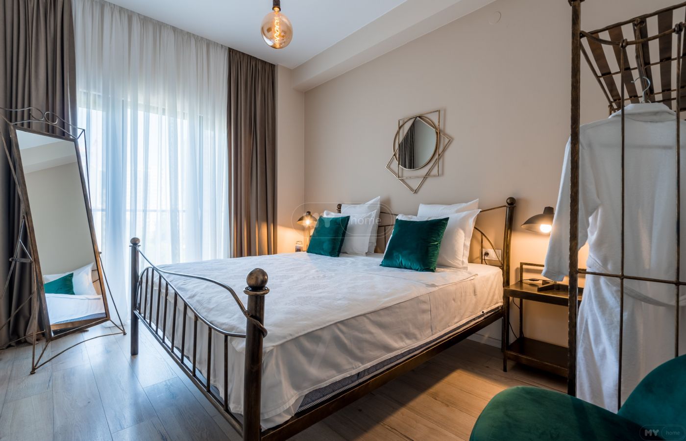 2 Room Apartment Daily Rent In Vake view 1