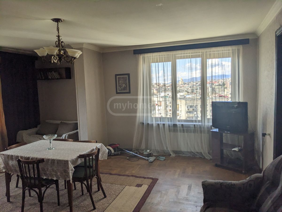 3 Room Apartment For Rent In Krtsanisi view 3