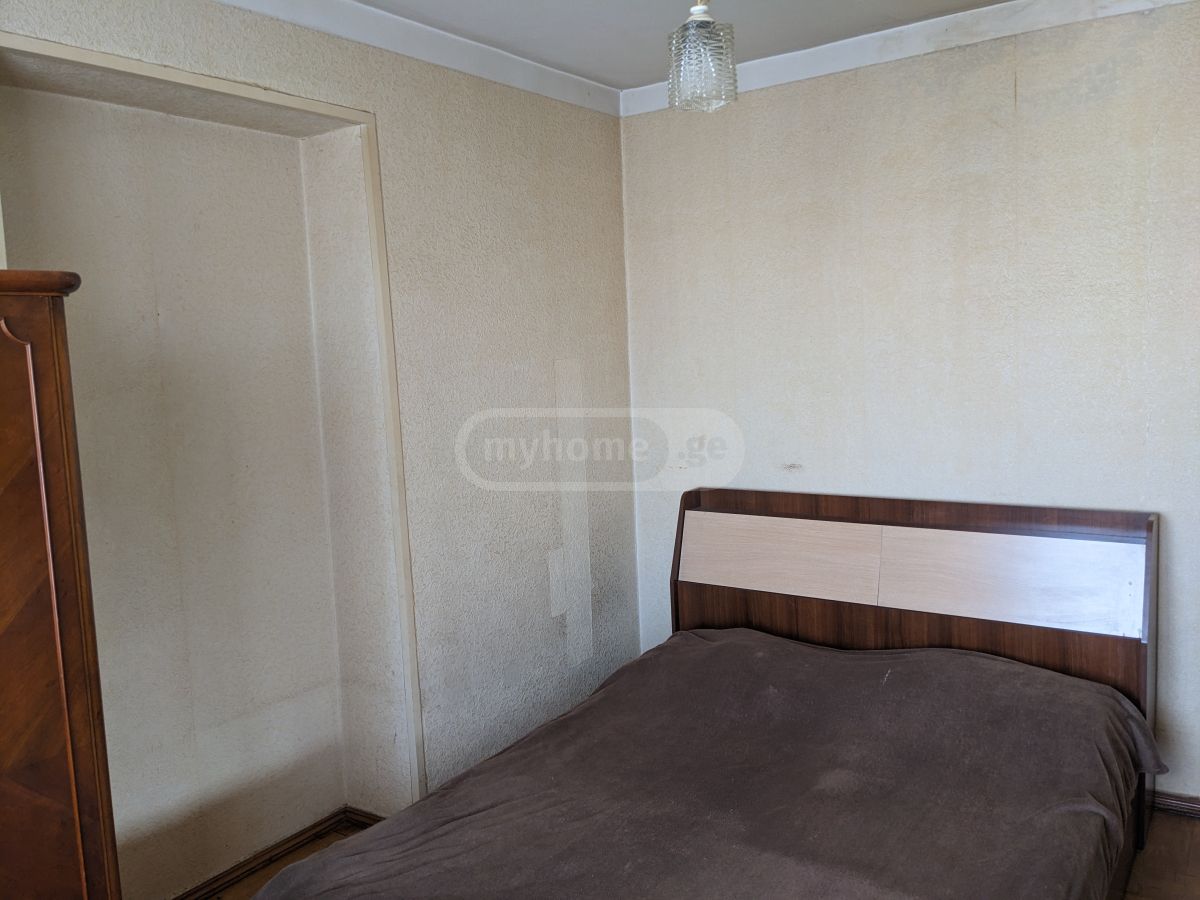 3 Room Apartment For Rent In Krtsanisi view 4