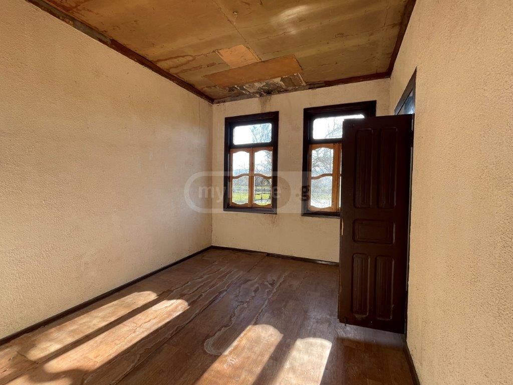 For Sale 3 Room Private House Samtrediashi view 4