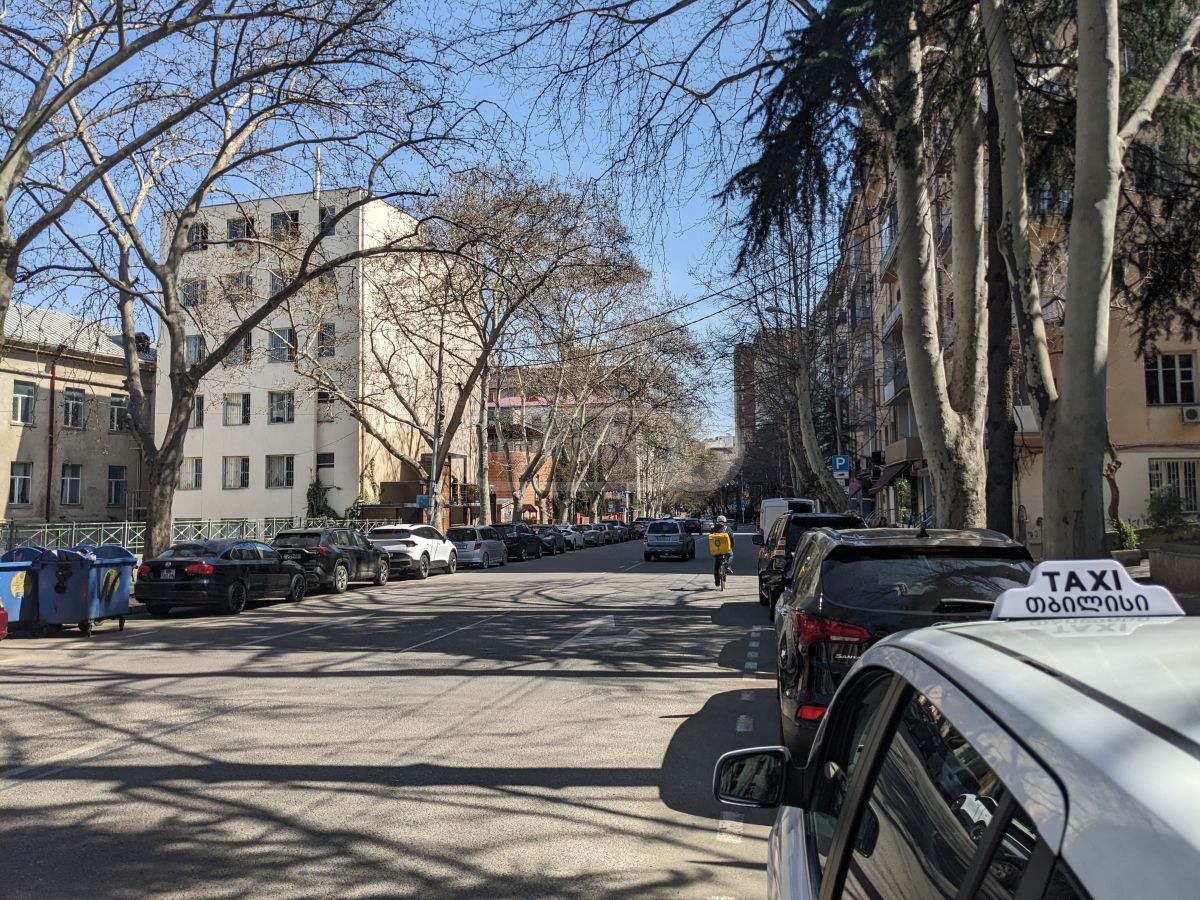 2 Room Apartment For Rent In Vake view 3