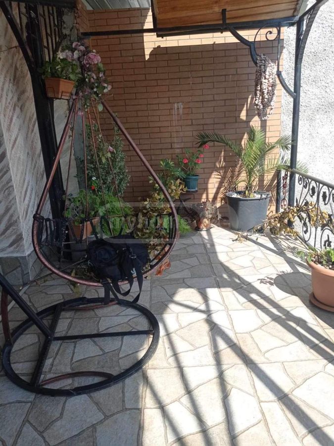 For Sale 9 Room Private House view 2