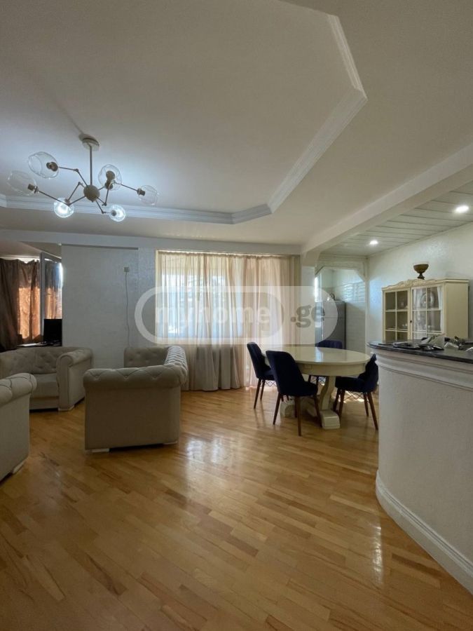 For Sale 3 Room Apartment view 1