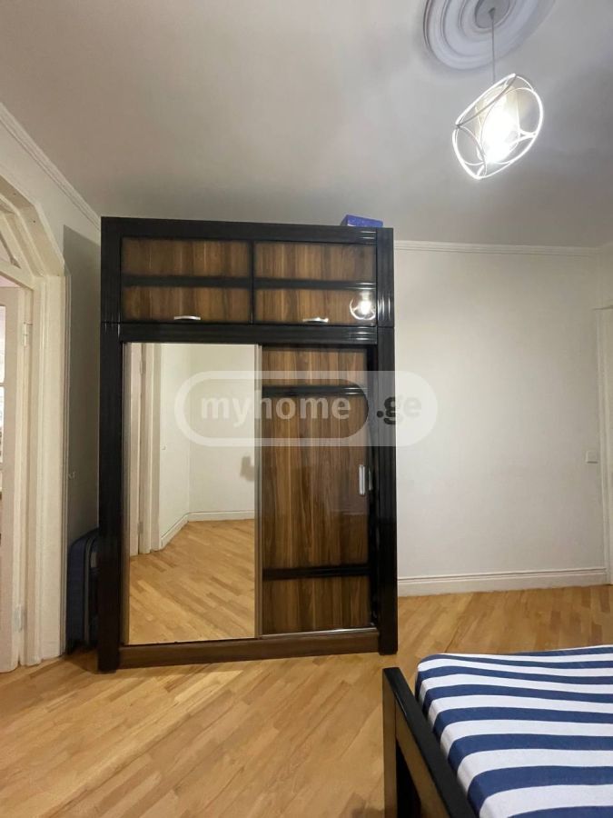 For Sale 3 Room Apartment view 7