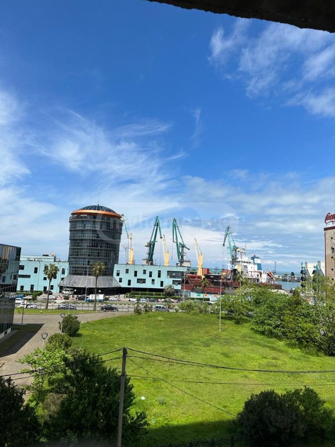 For Sale 1 Room Apartment view 2