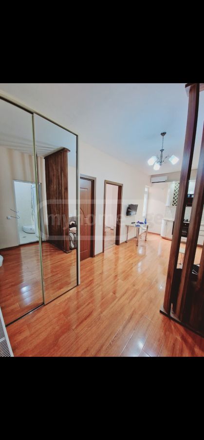 For Rent 3 Room Apartment Kutaisshi view 2