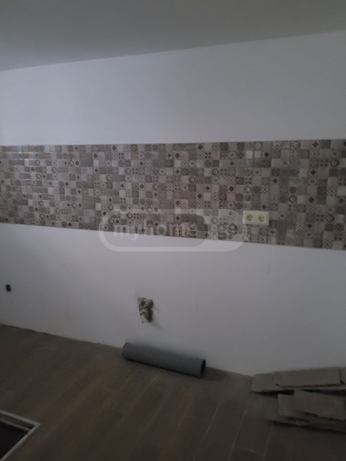 For Sale 5 Room Sastumro Mtatsmindaze, 5 of 12