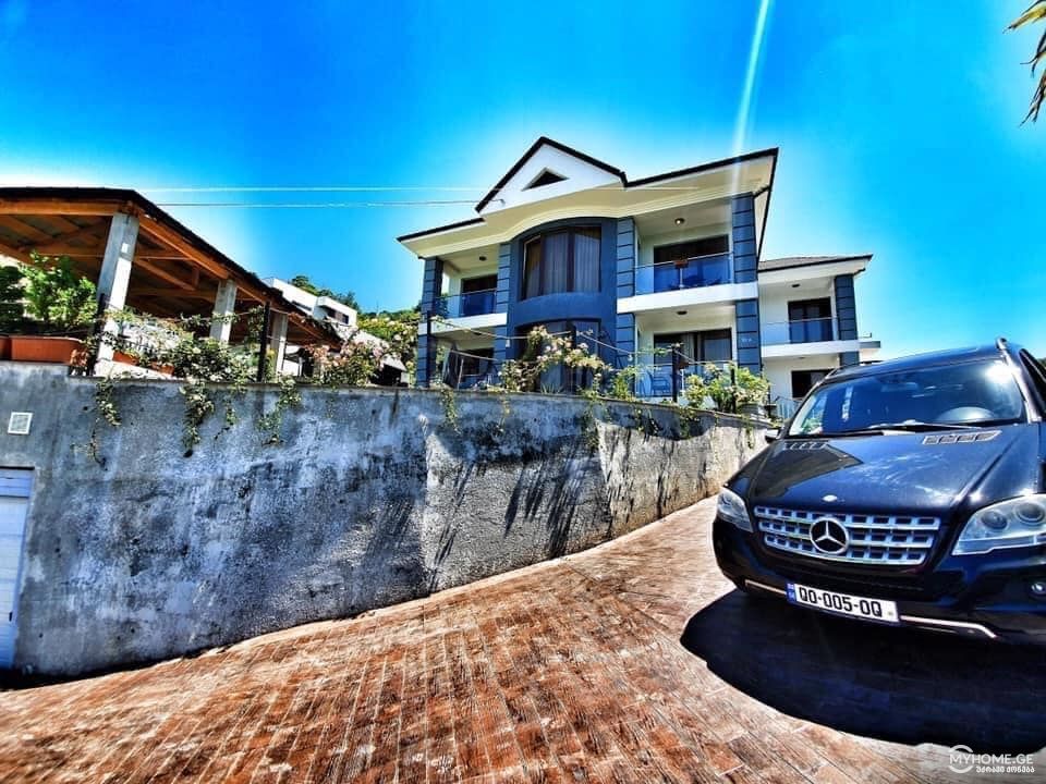 Daily Rent 10+ Room Private House In Batumi view 7