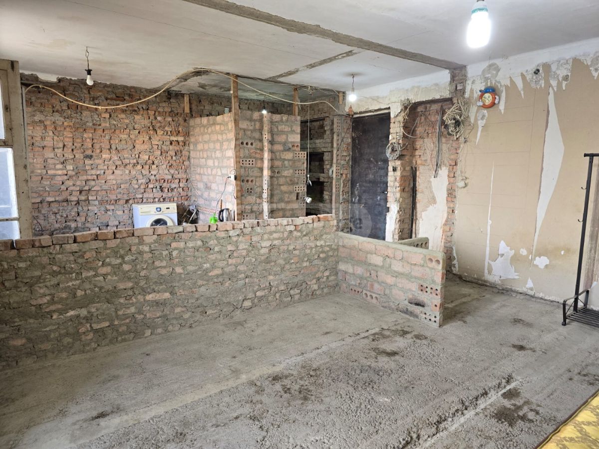 2 Room Apartment For Sale view 6