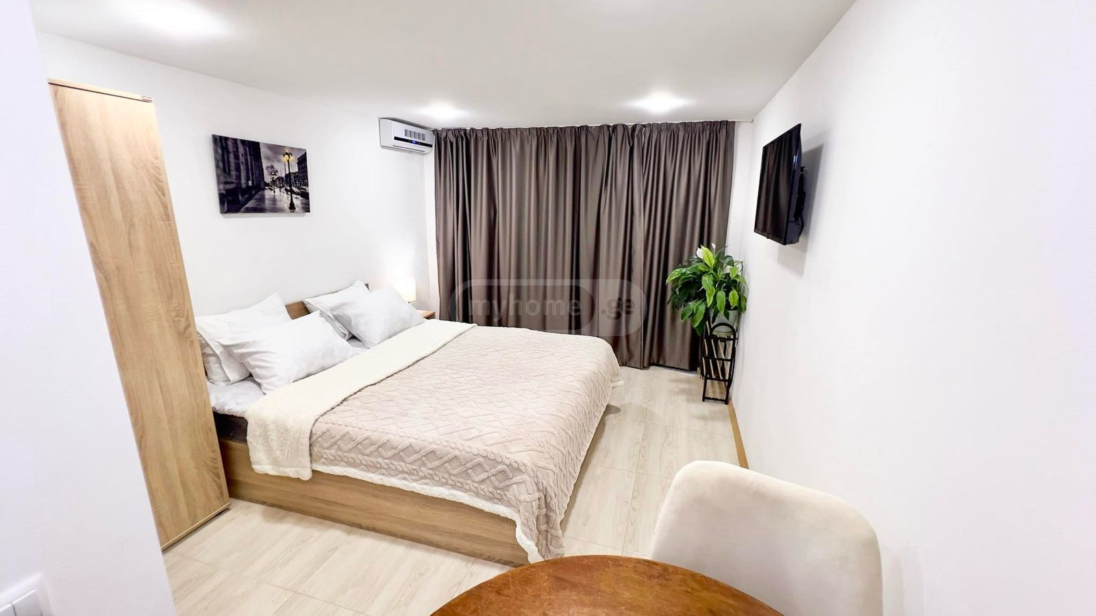Daily Rent 1 Room Apartment, 1 of 9