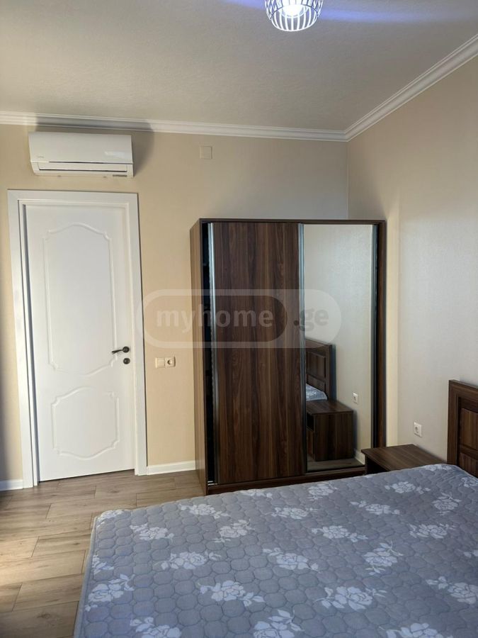 3 Room Flat For Rent. Batumi view 21