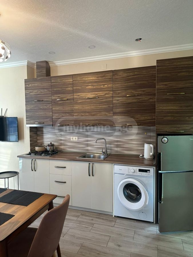 3 Room Flat For Rent. Batumi view 20
