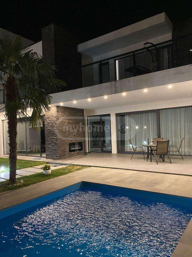 Daily Rent 5 Room Private House, 1 of 12