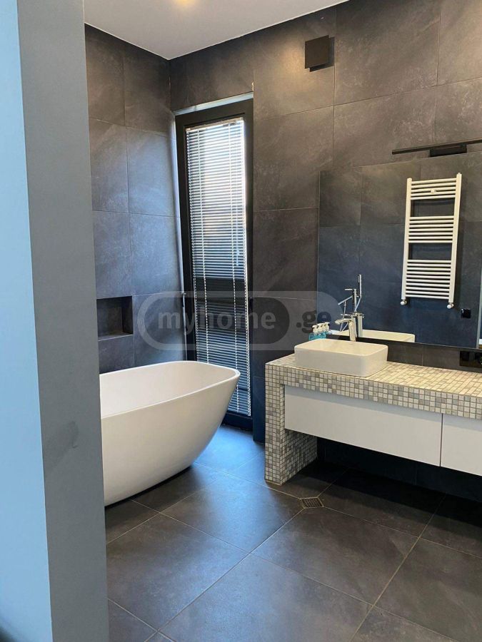 Daily Rent 5 Room Private House, 8 of 12