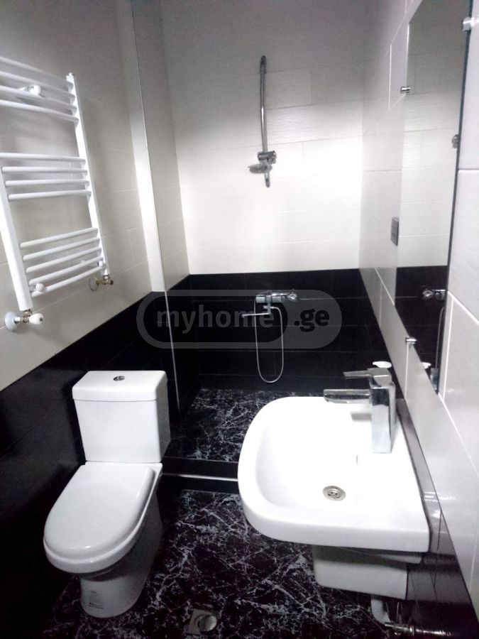 1 Room Hotel Daily Rent view 8