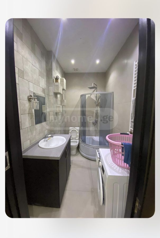 2 Room Apartment For Rent view 6