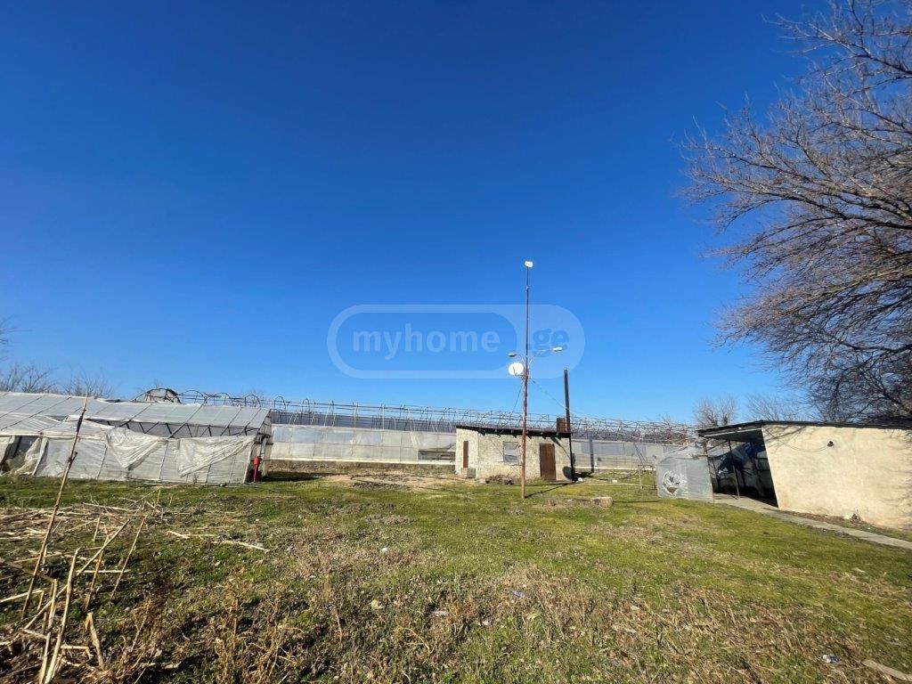 For Sale Satsarmoo Commercial Space Tsqaltuboshi view 1