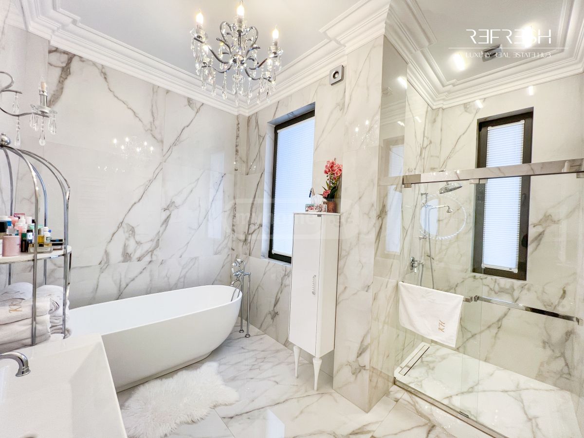 10+ Room Private House For Sale In Ortachala view 11