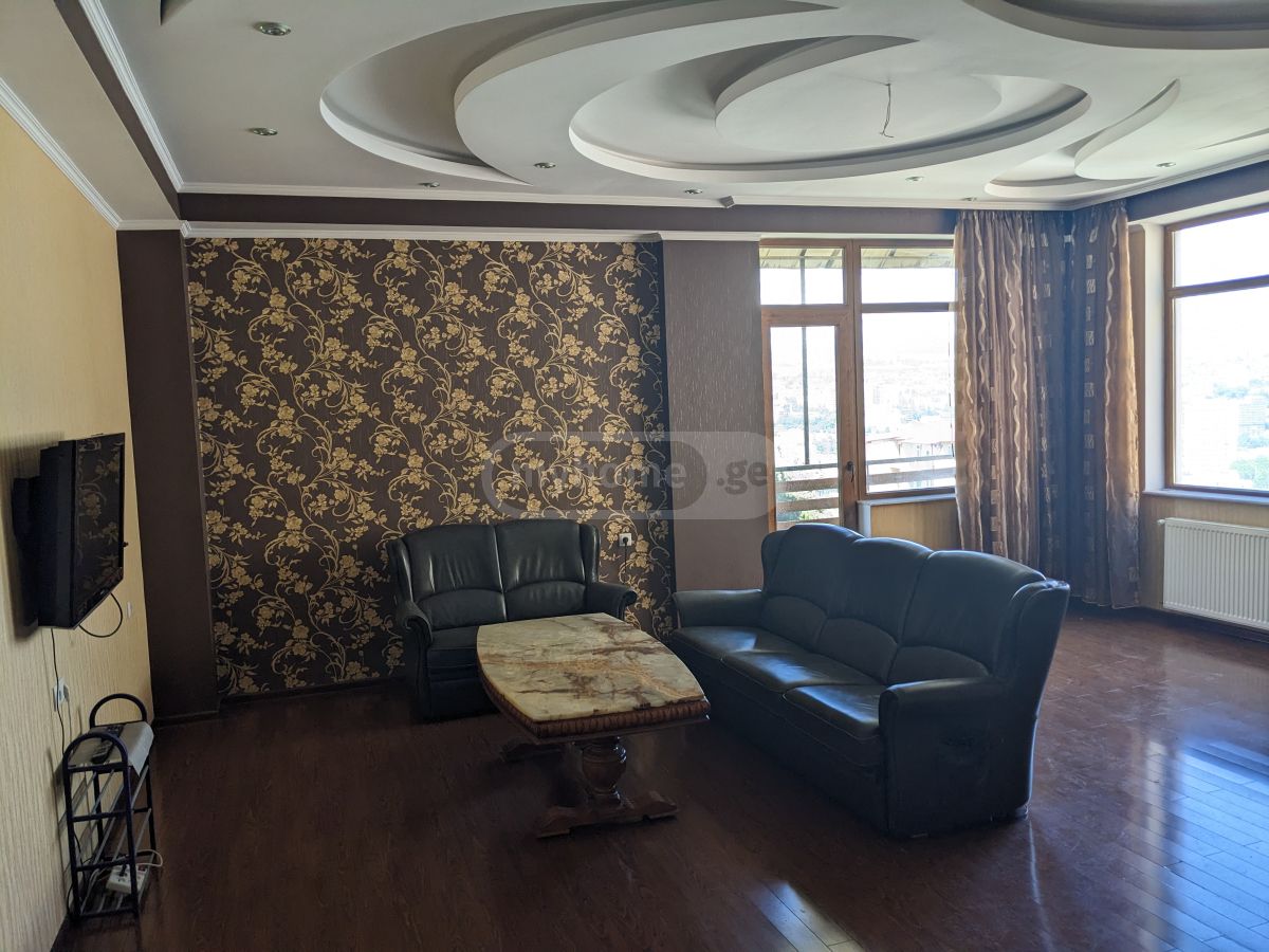 4 Room Apartment For Rent In Ortachala view 2