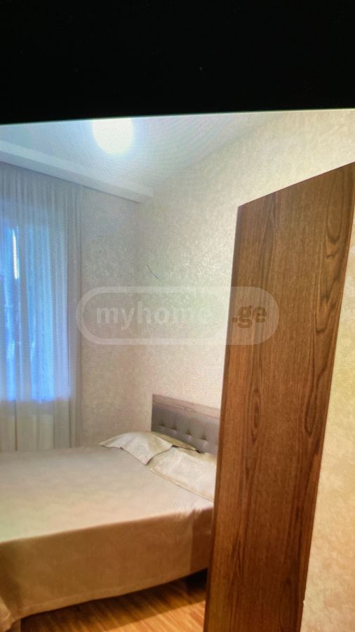 Daily Rent 3 Room Apartment Gorshi view 4