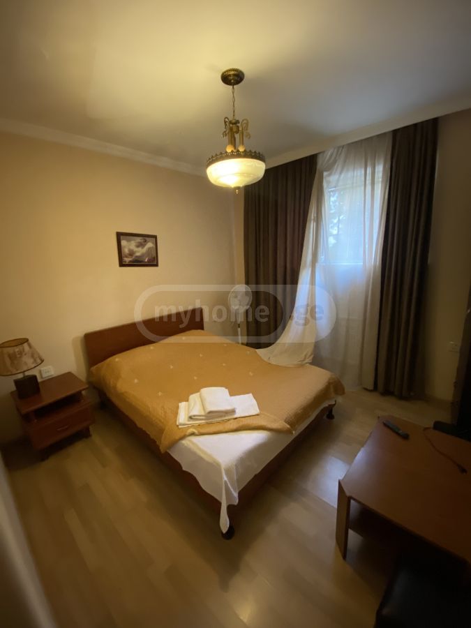 For Sale 10+ Room Sastumro Varketilshi, 1 of 12