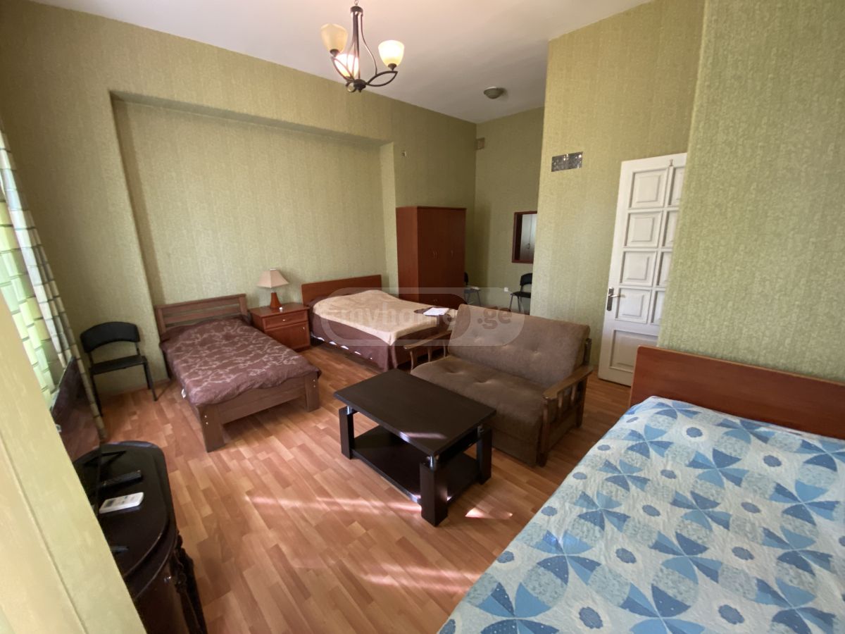 For Sale 10+ Room Sastumro Varketilshi, 2 of 12