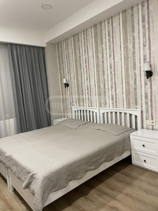 3 Room Apartment For Rent view 5