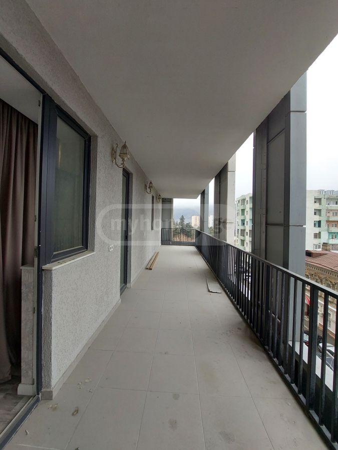 3 Room Apartment For Sale view 6