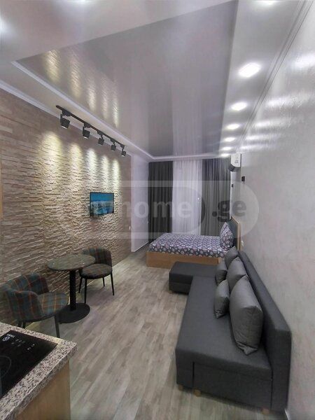 1 Room Apartment Daily Rent In Batumi view 2