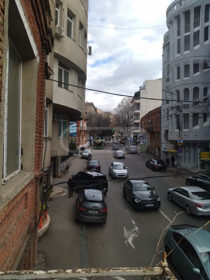 For Sale 10+ Room Private House In Vake view 8