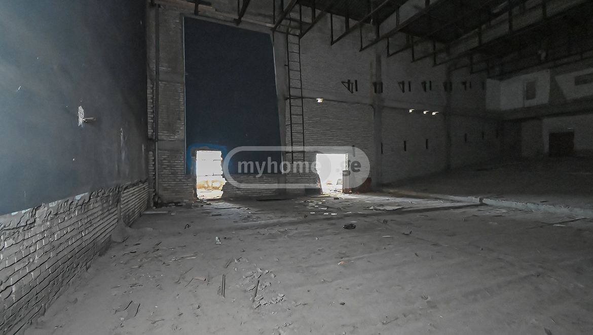 For Sale Sasatsqobe Commercial Space Veraze view 3