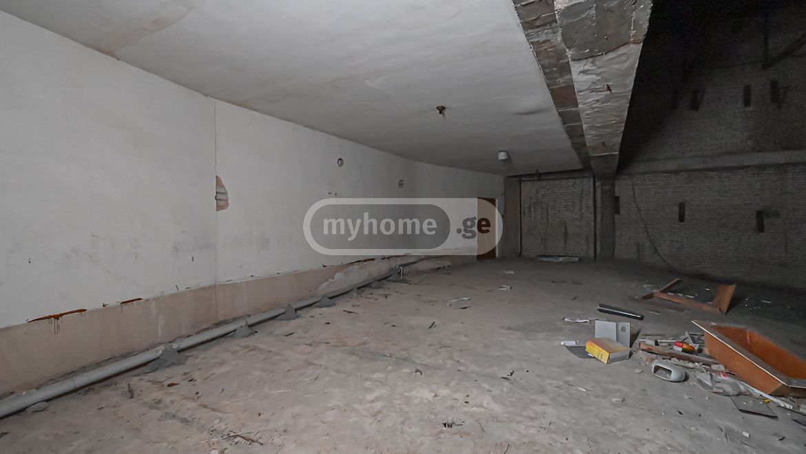 For Sale Sasatsqobe Commercial Space Veraze view 5