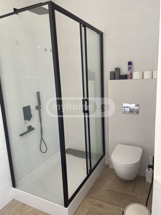 For Rent 2 Room Apartment Chughuretshi view 3