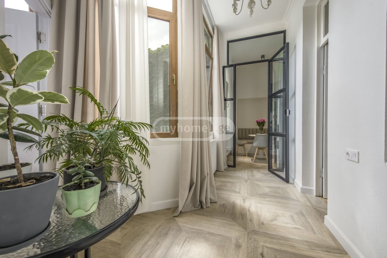 For Rent 2 Room Apartment Chughuretshi view 9