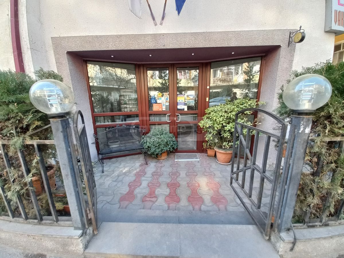 For Sale 10+ Room Sastumro In Vake, 4 of 12