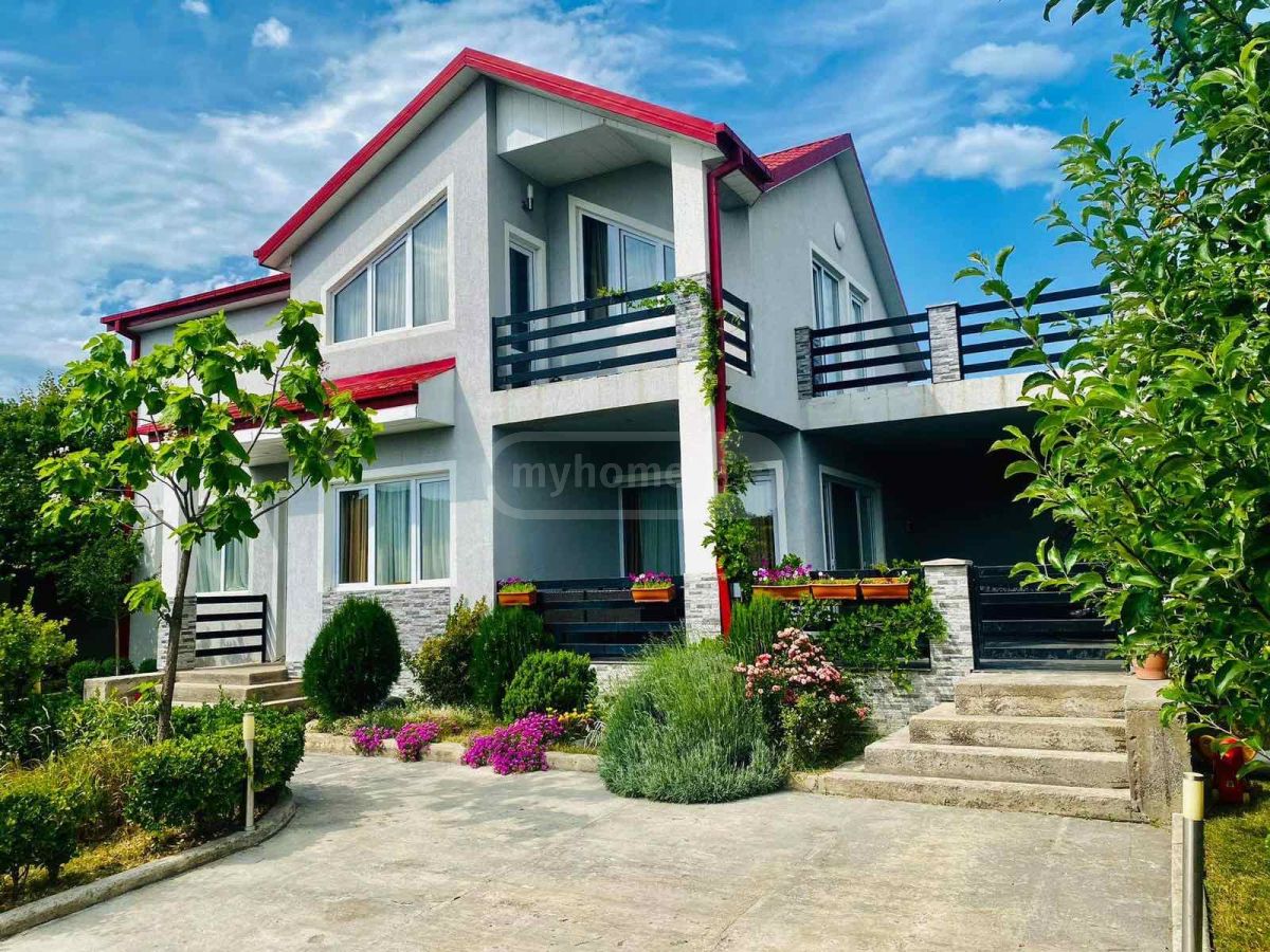 Daily Rent 4 Room Private House, 1 of 12