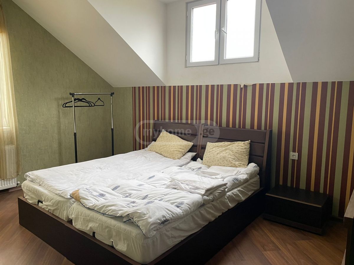 Daily Rent 4 Room Private House, 10 of 12