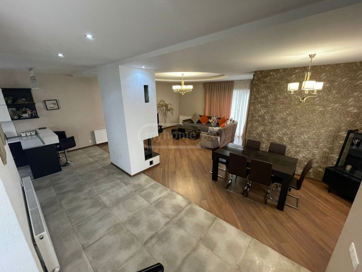 Daily Rent 4 Room Private House, 8 of 12