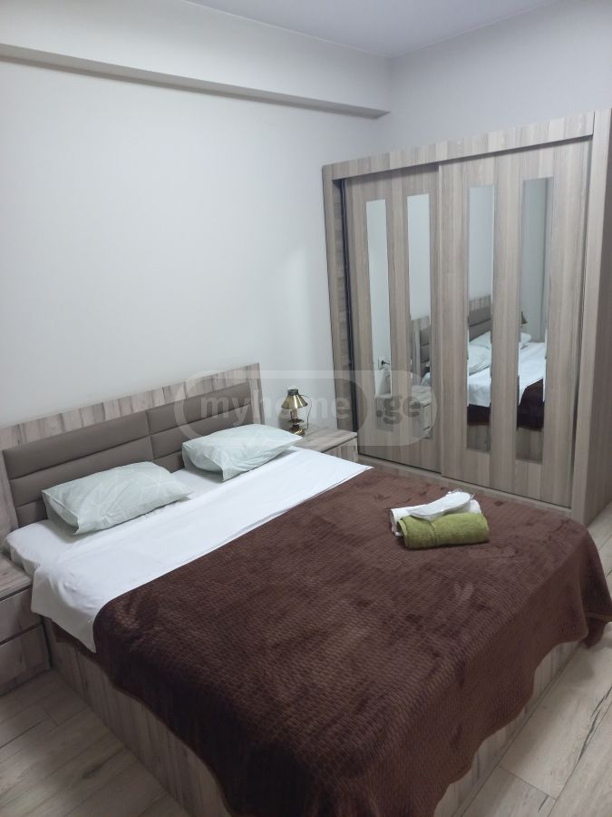 2 Room Apartment Daily Rent In Saburtalo view 11