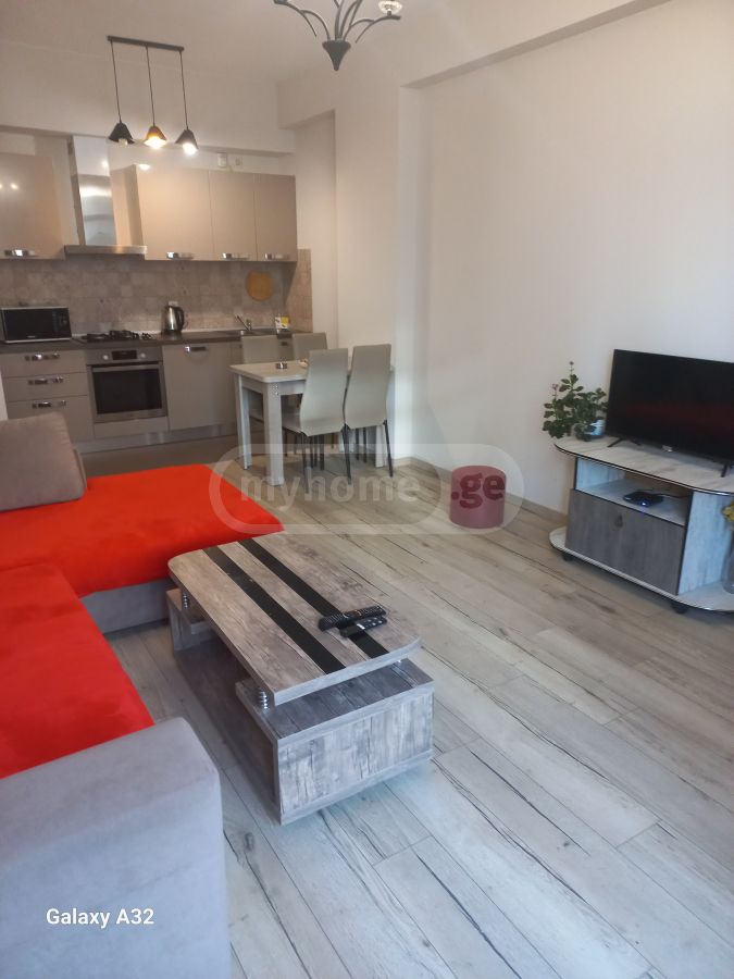 2 Room Apartment Daily Rent In Saburtalo view 3