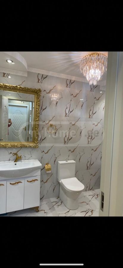 For Sale 8 Room Private House view 9