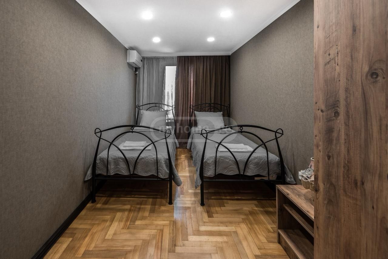 For Rent 4 Room Private House view 2