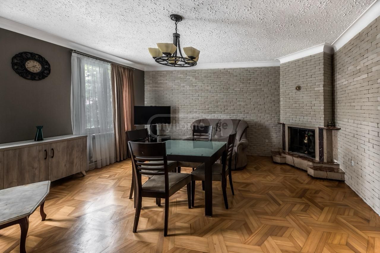 For Rent 4 Room Private House view 3