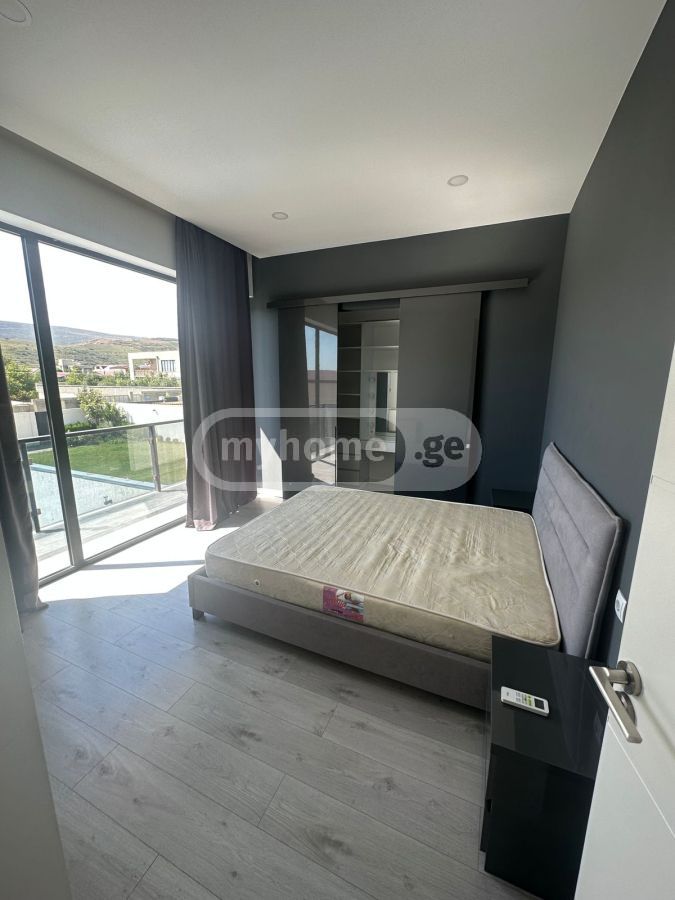 For Rent 4 Room Private House, 9 of 12