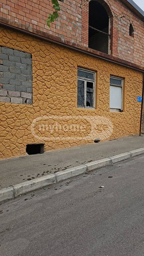 For Sale 10+ Room Sastumro Chughuretshi view 3