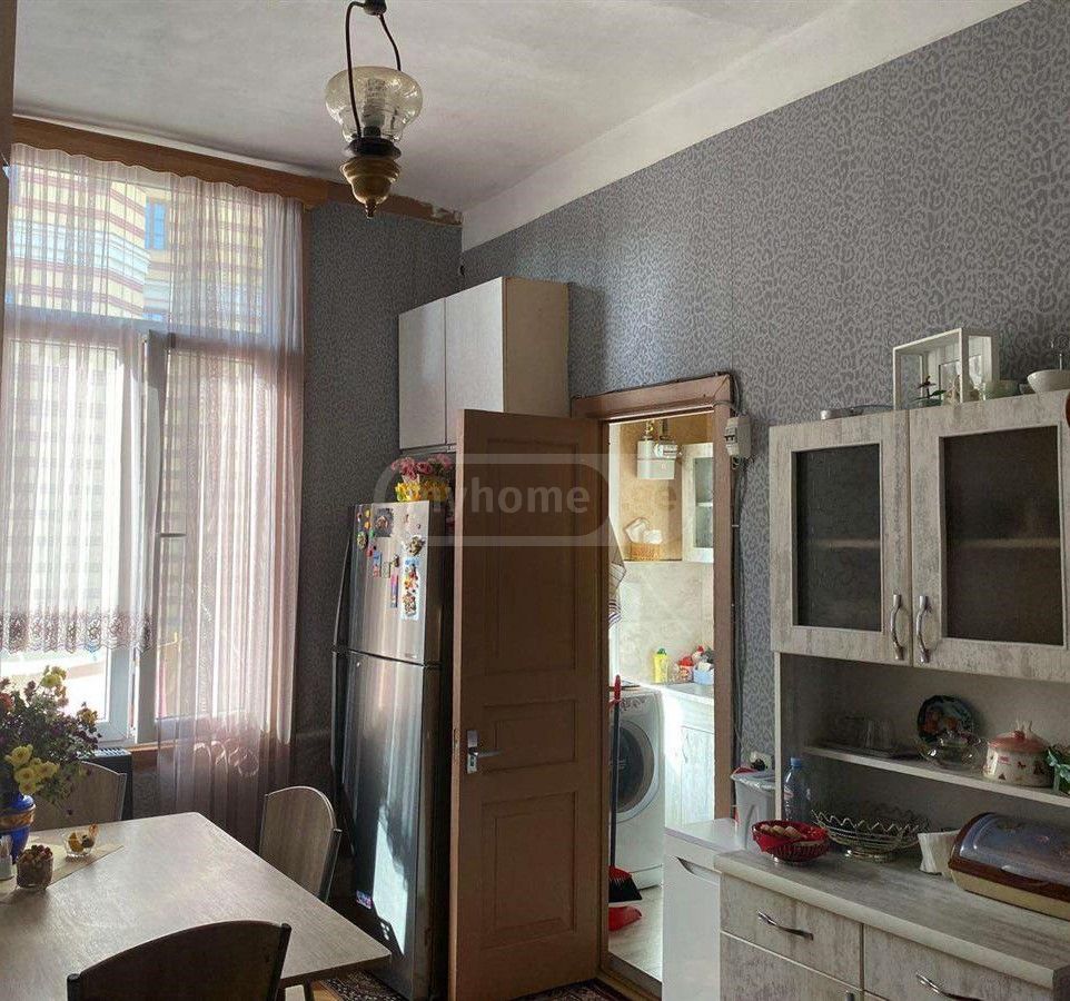 2 Room Apartment For Sale view 2