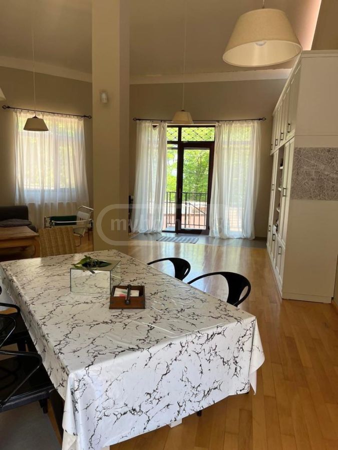 5 Room Country House For Rent In Tskneti view 11