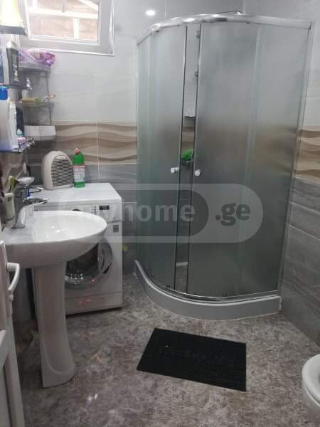 5 Room Private House Daily Rent In Zugdidi view 2